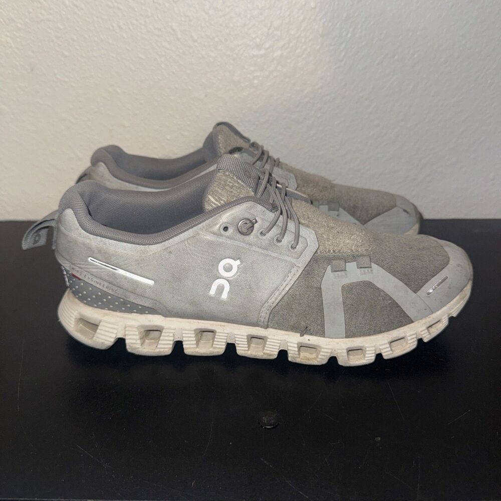 On Cloud 5 Terry Glacier Lunar Grey Womens Size 7.5 Running Shoes 99.98825